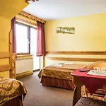 Couette-café Widokowa Wojnar 3*