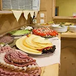 Couette-café Widokowa Wojnar 3*